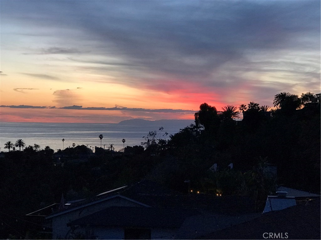 970 MEADOWLARK DR., Laguna Beach CA 92651 - photo 1