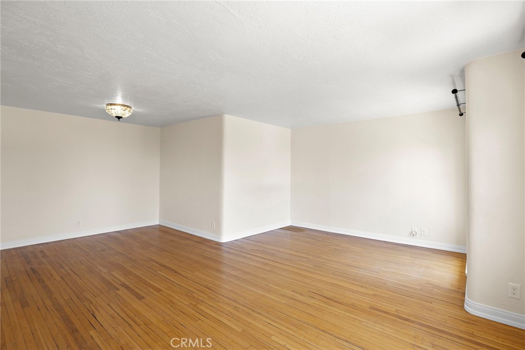 976 S Coast S A, Laguna Beach CA 92651 - photo 5