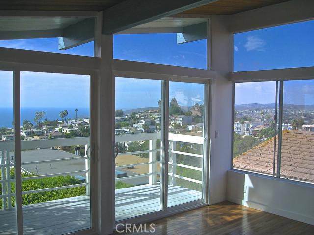 Master Bedroom - 977 Acapulco Street, Laguna Beach CA 92651 - photo 1