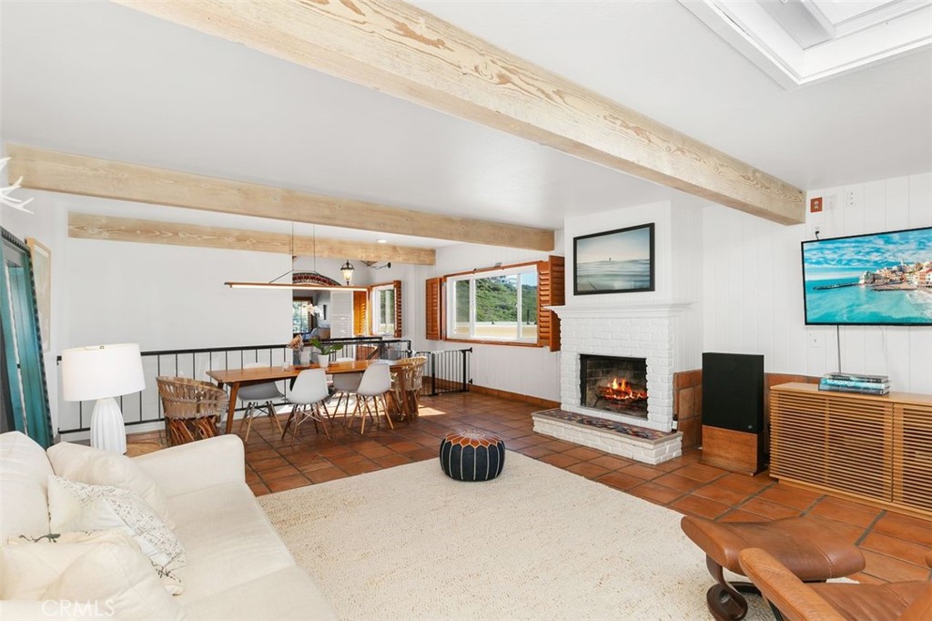 977 Noria Street, Laguna Beach CA 92651 - photo 3