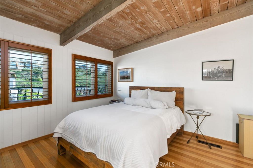 977 Noria Street, Laguna Beach CA 92651 - photo 8