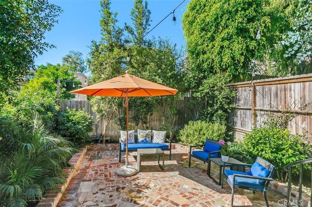 977 Noria Street, Laguna Beach CA 92651 - photo 19