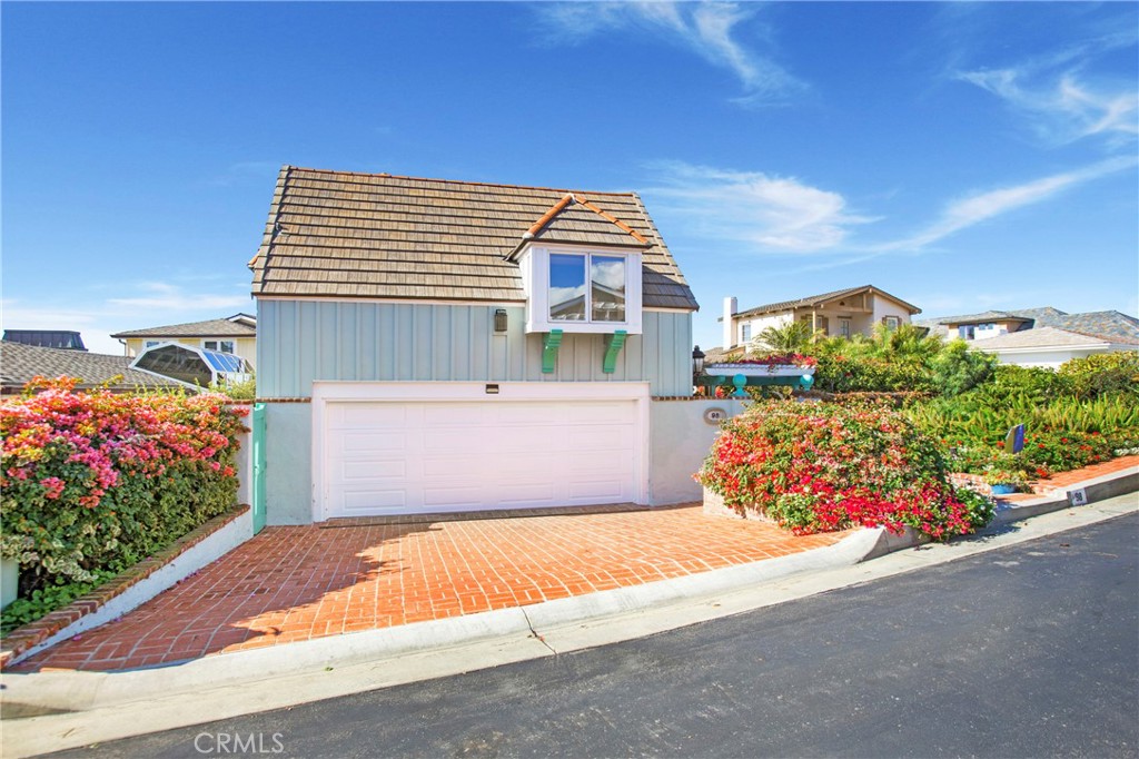 98 S La Senda Dr, Laguna Beach CA 92651 - photo 1