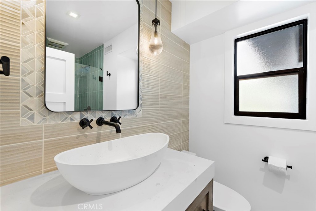 980 Meadowlark Lane, Laguna Beach CA 92651 - photo 24