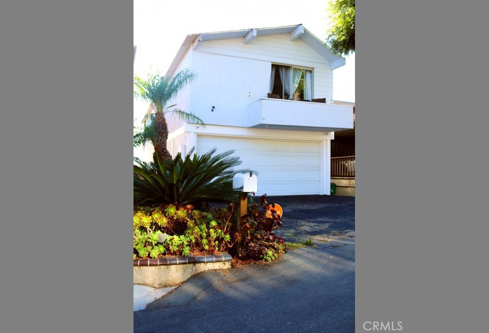 985 La Mirada Street, Laguna Beach CA 92651 - photo 1