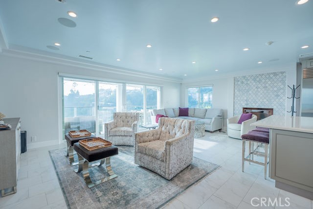 986 Oriole Drive, Laguna Beach CA 92651 - photo 6