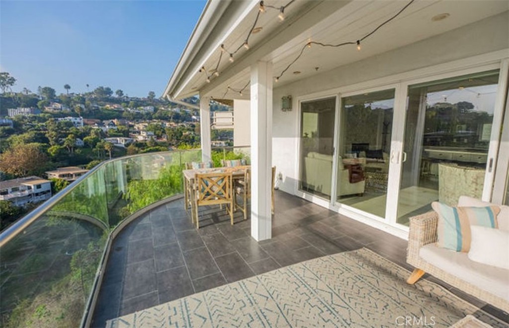 986 Oriole, Laguna Beach CA 92651 - photo 5