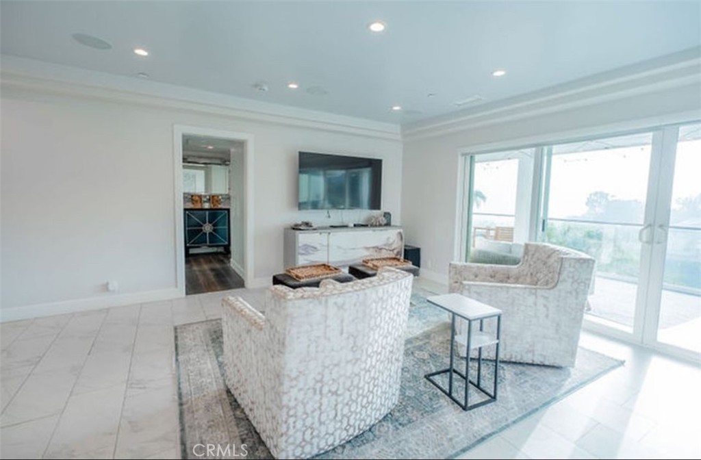 986 Oriole, Laguna Beach CA 92651 - photo 12