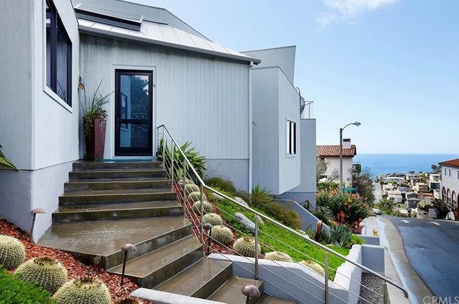 988 Acapulco, Laguna Beach CA 92651 - photo 2