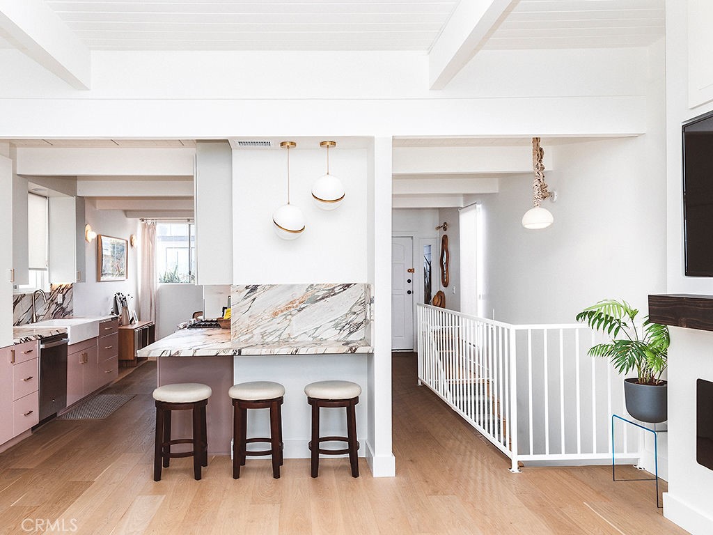 989 La Mirada, Laguna Beach CA 92651 - photo 4