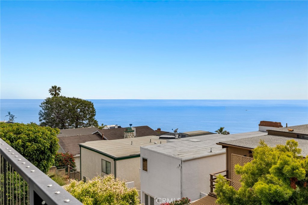 989 La Mirada, Laguna Beach CA 92651 - photo 6