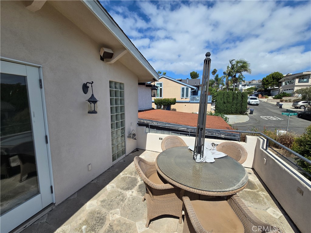 989 Miramar, Laguna Beach CA 92651 - photo 21