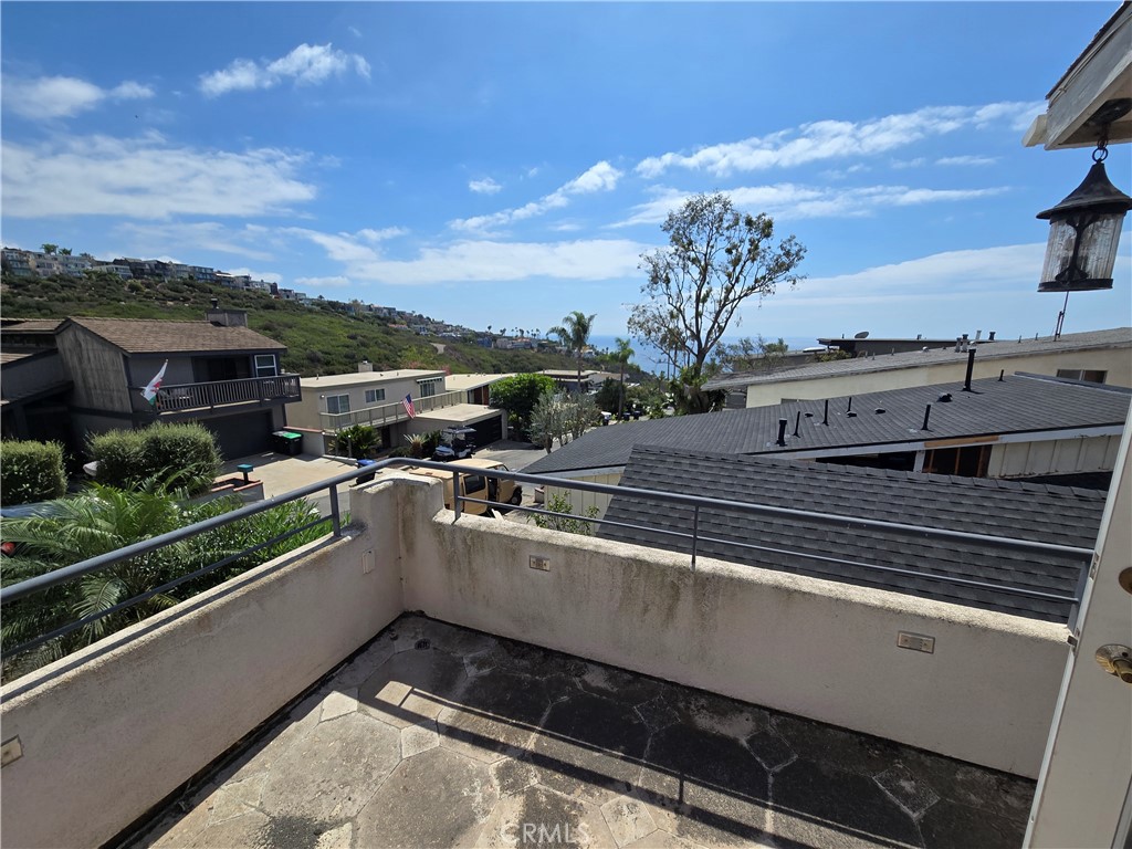 989 Miramar, Laguna Beach CA 92651 - photo 23