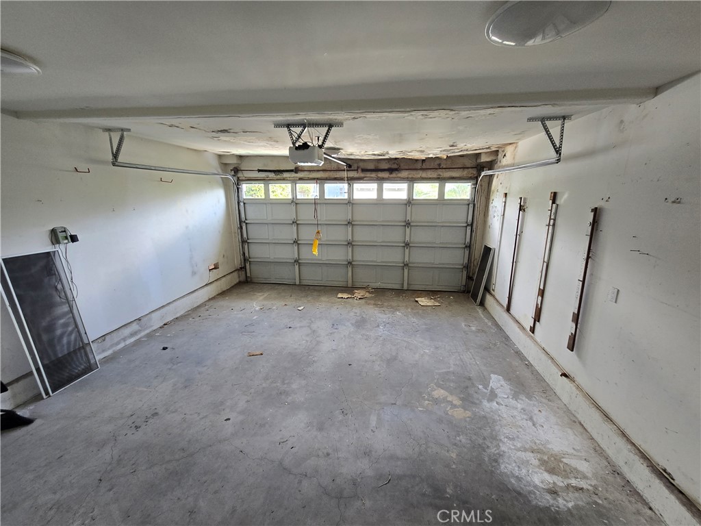 989 Miramar, Laguna Beach CA 92651 - photo 30