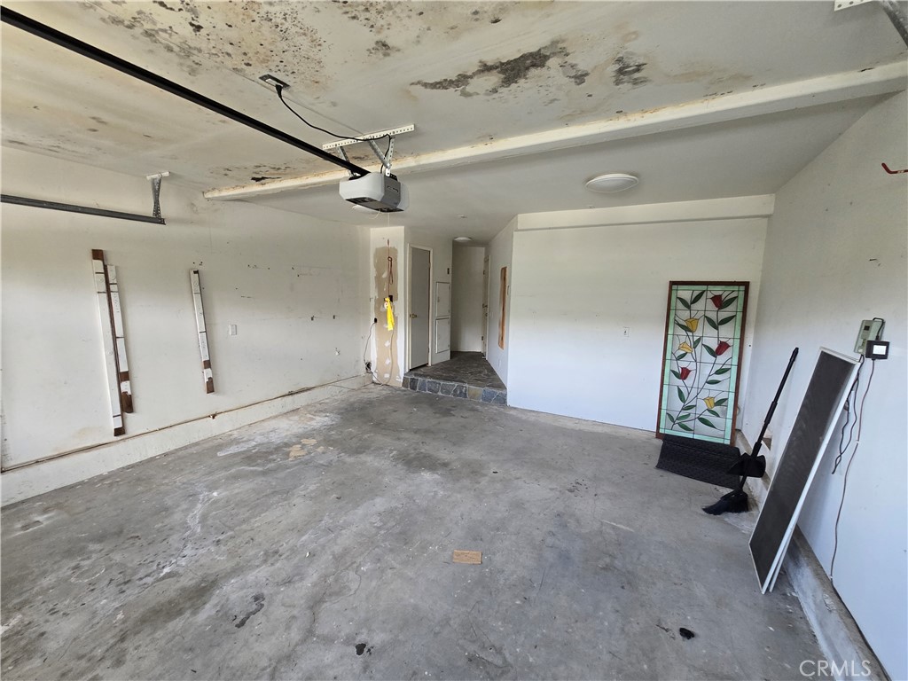989 Miramar, Laguna Beach CA 92651 - photo 31