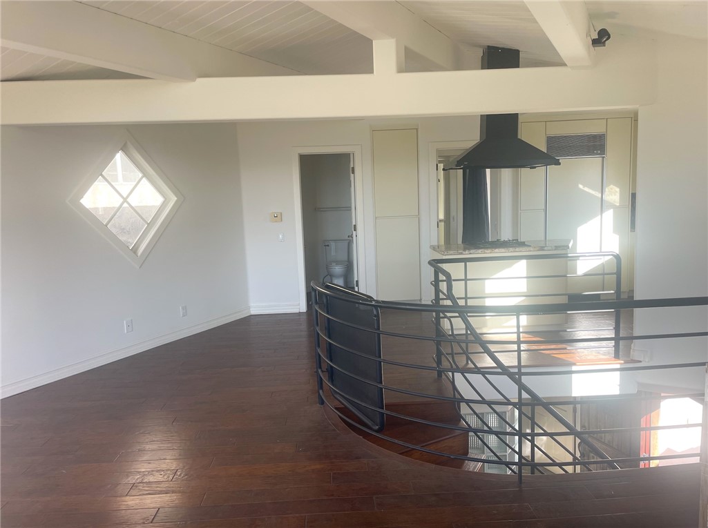 989 Miramar Street, Laguna Beach CA 92651 - photo 10