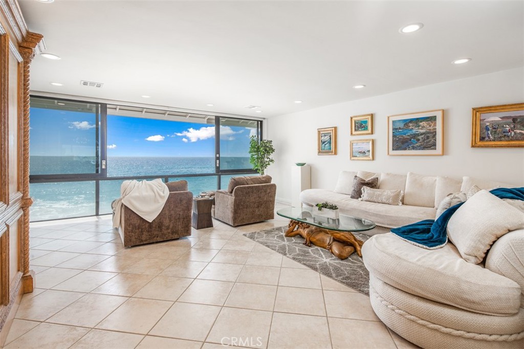 99 Blue Lagoon, Laguna Beach CA 92651 - photo 3