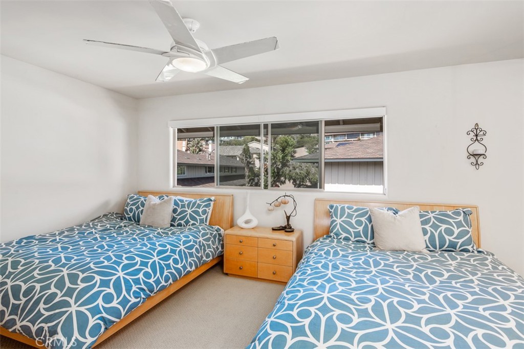 Secondary bedroom - 99 Blue Lagoon, Laguna Beach CA 92651 - photo 20
