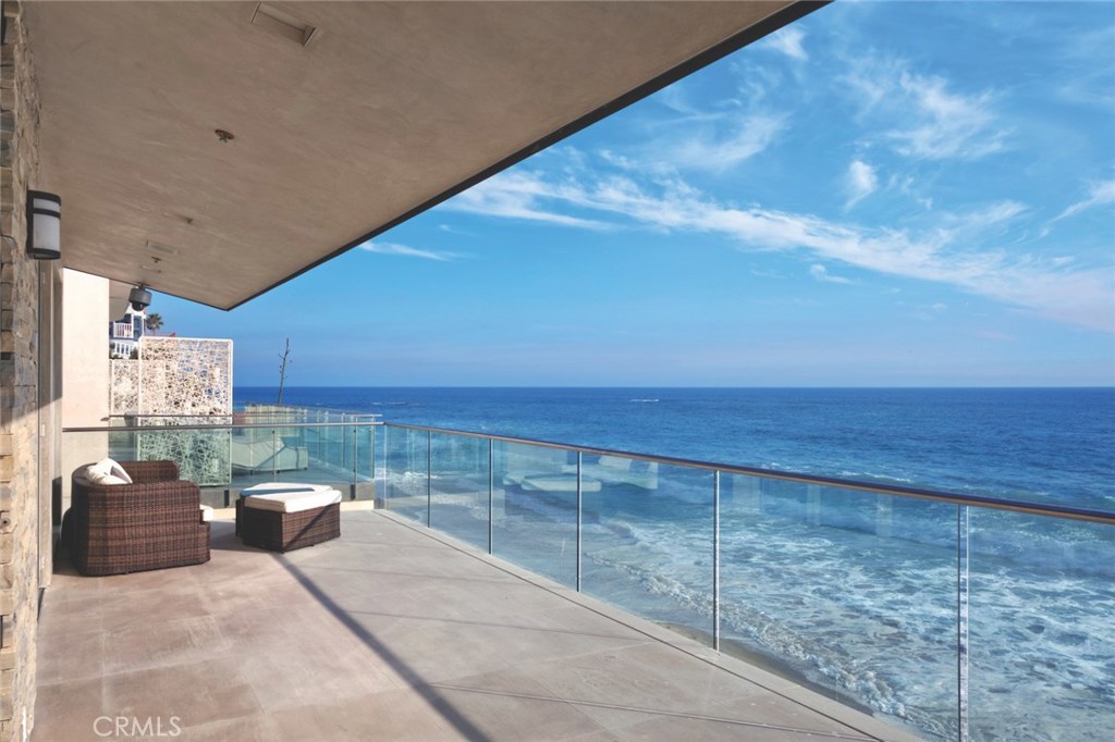 990 OCEAN FRONT, Laguna Beach CA 92651 - photo 1