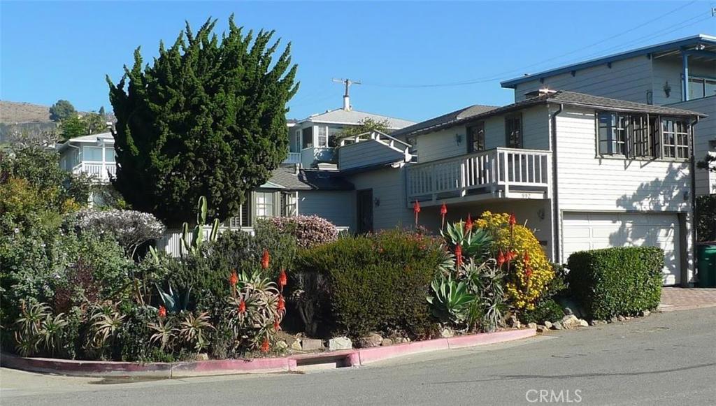 992 Cliff Drive, Laguna Beach CA 92651 - photo 1