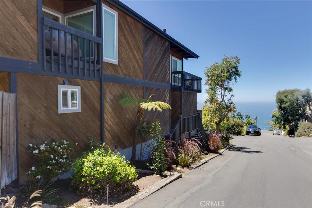 992 Katella Street, Laguna Beach CA 92651 - photo 1