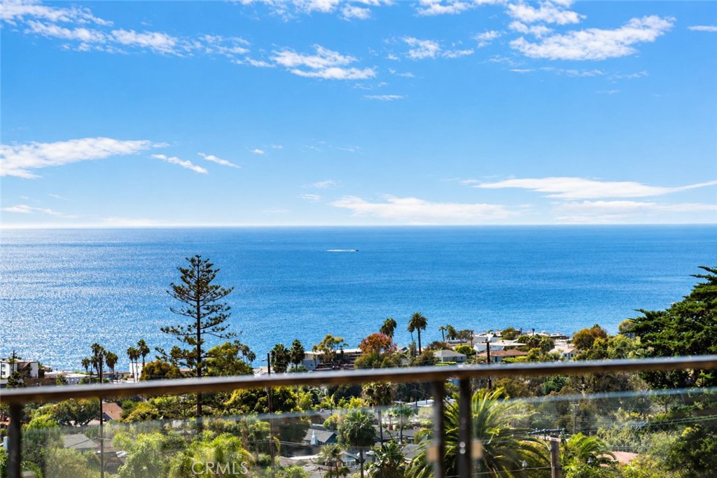 994 Temple Hills, Laguna Beach CA 92651 - photo 15