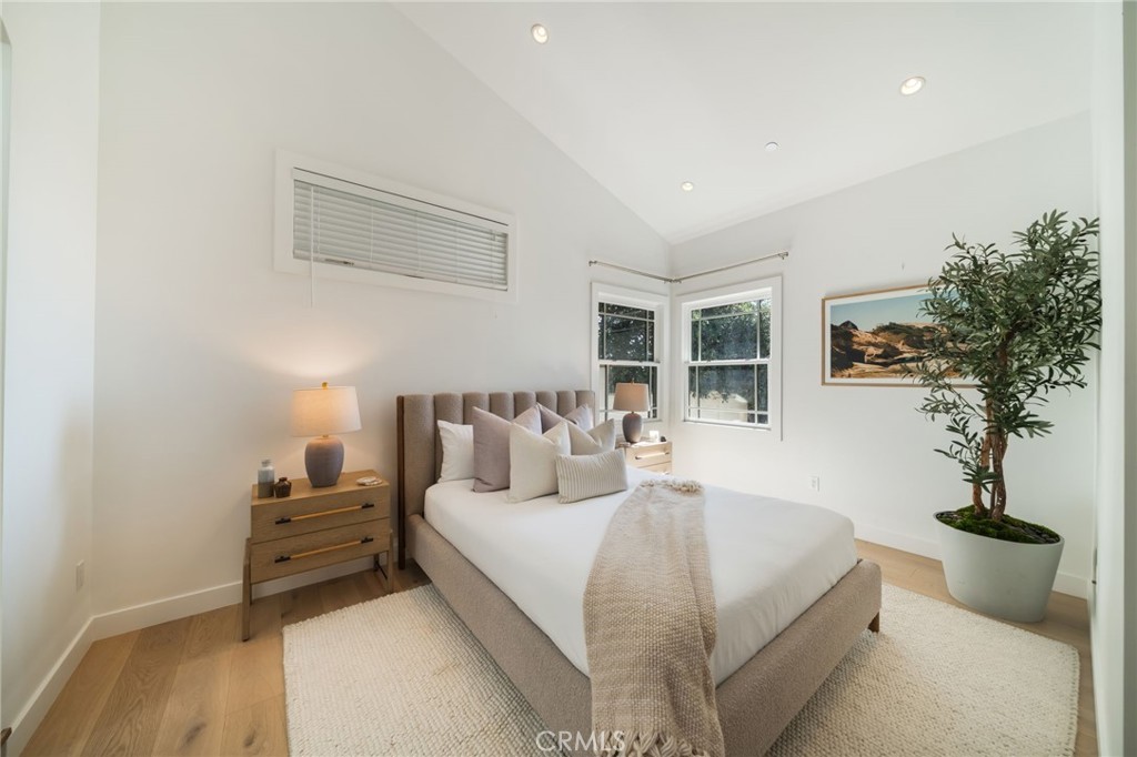 994 Temple Hills, Laguna Beach CA 92651 - photo 28