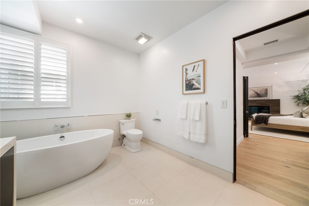994 Temple Hills, Laguna Beach CA 92651 - photo 36