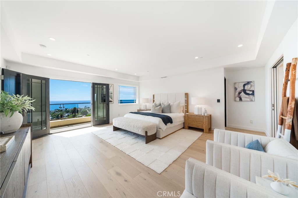 994 Temple Hills, Laguna Beach CA 92651 - photo 39