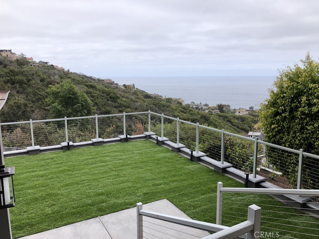 995 Summit Drive, Laguna Beach CA 92651 - photo 1