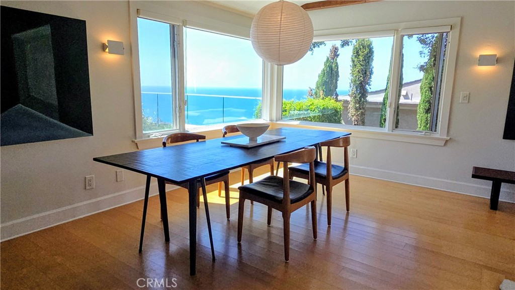 Yes, sit-down ocean view from the dining room - 995 Summit, Laguna Beach CA 92651 - photo 4