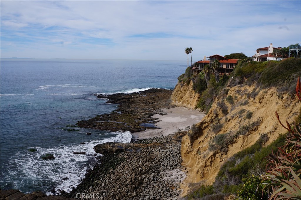 995 Summit, Laguna Beach CA 92651 - photo 34