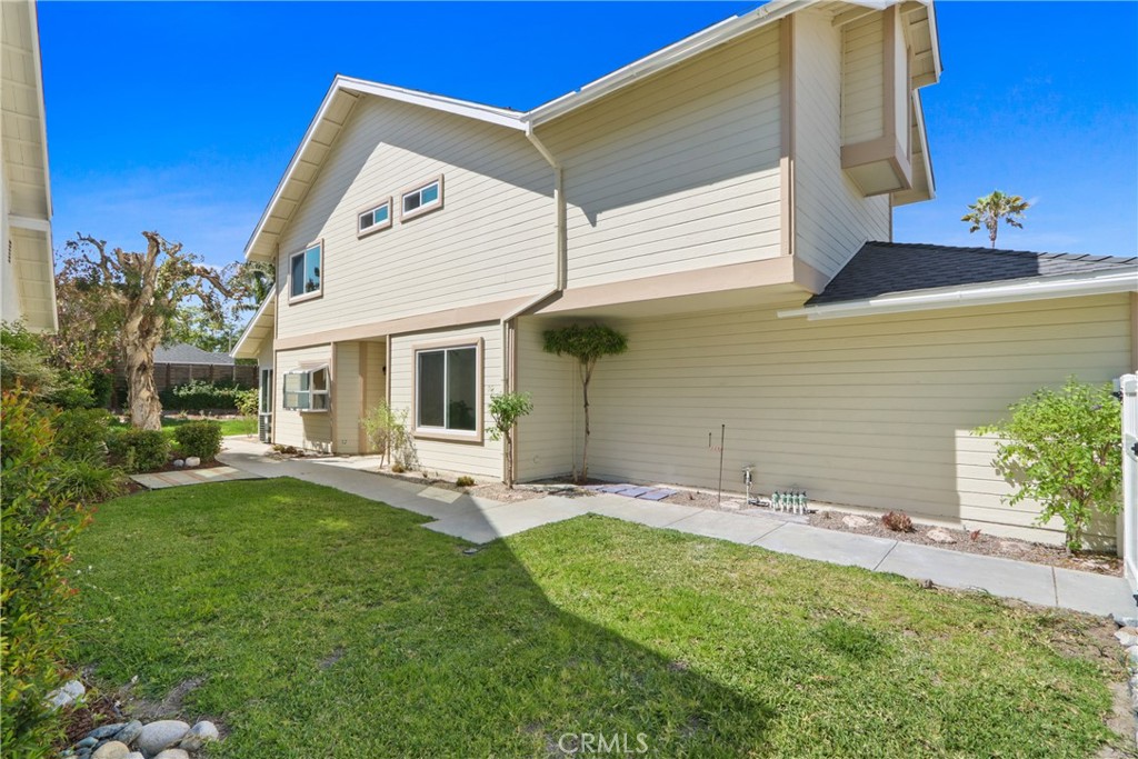 17 Rocky Creek, Laguna Hills CA 92653 - photo 37