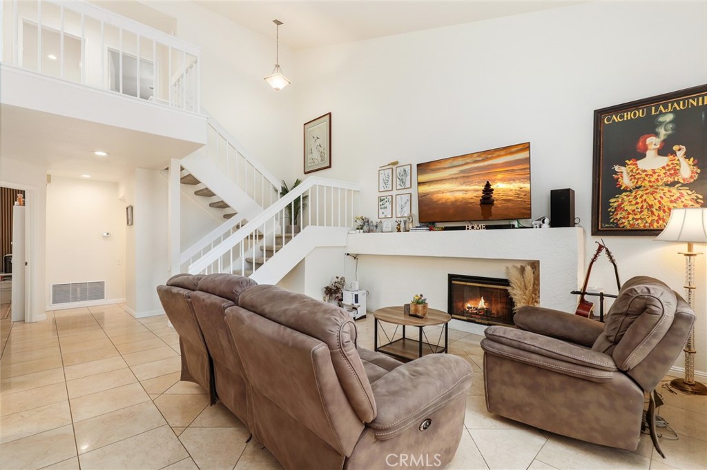 22 Rocky Creek Lane, Laguna Hills CA 92653 - photo 6