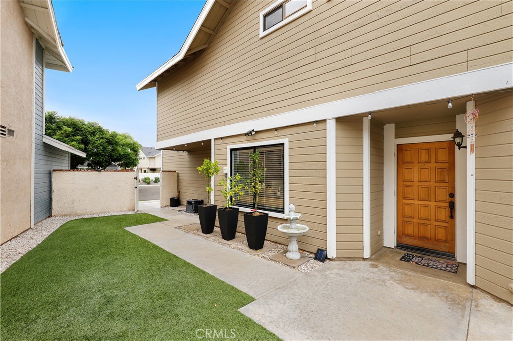 22 Rocky Creek Lane, Laguna Hills CA 92653 - photo 24