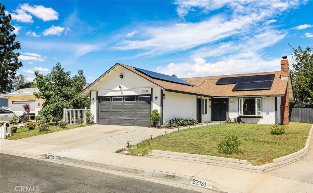 22121 Padova, Laguna Hills CA 92653 - photo 2