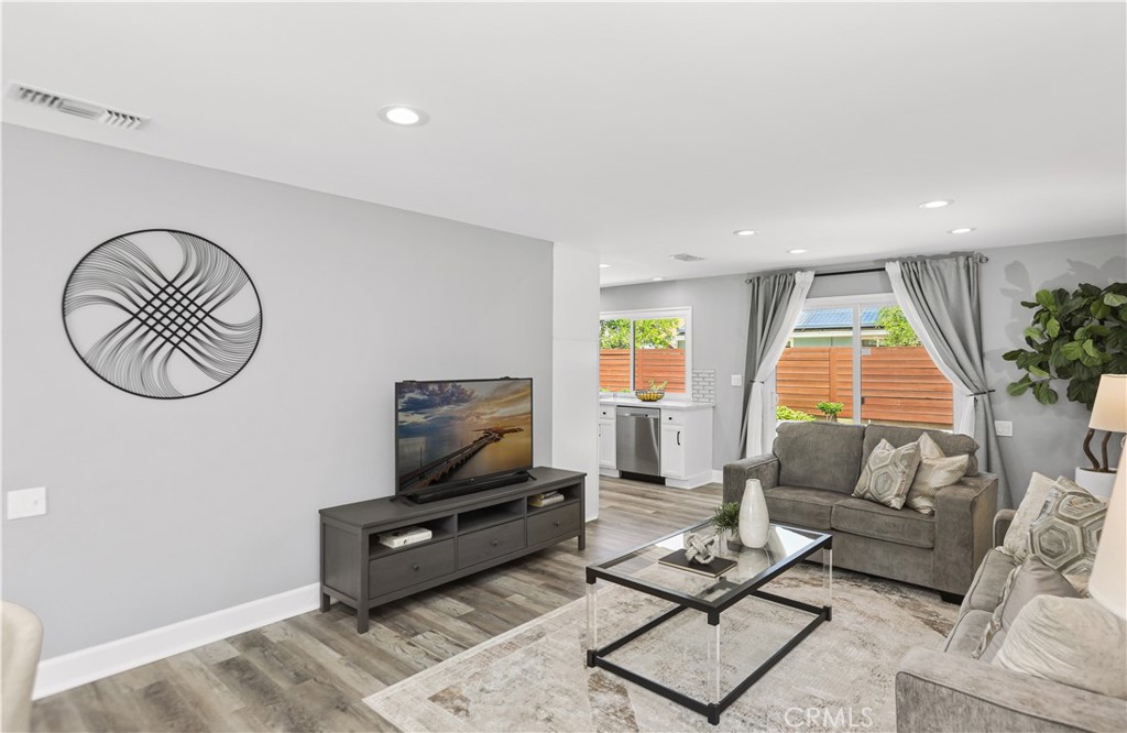22121 Padova, Laguna Hills CA 92653 - photo 15