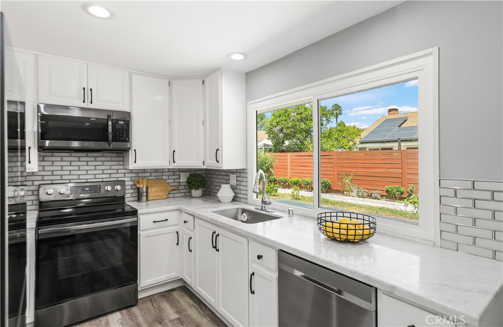22121 Padova, Laguna Hills CA 92653 - photo 19