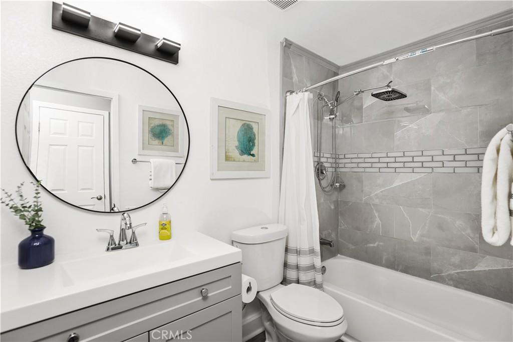 22121 Padova, Laguna Hills CA 92653 - photo 31