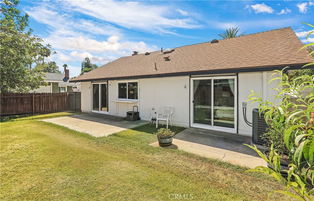 22121 Padova, Laguna Hills CA 92653 - photo 38