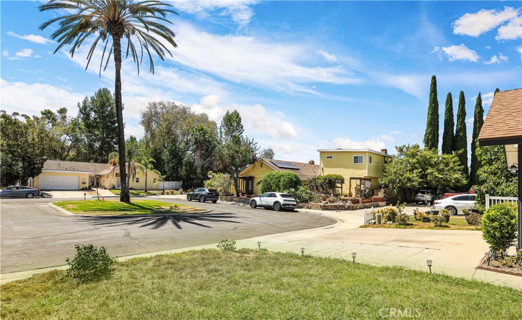 22121 Padova, Laguna Hills CA 92653 - photo 39
