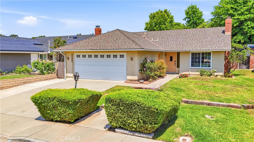 22361 Modina, Laguna Hills CA 92653 - photo 1