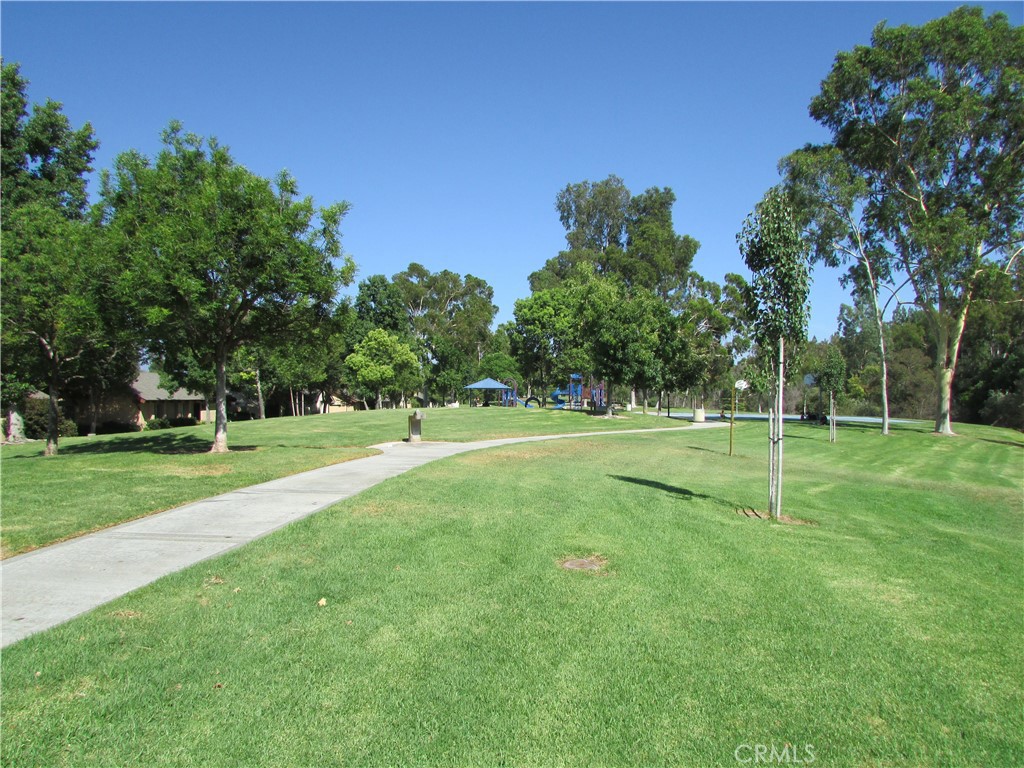 22372 Caminito Mescalero 272, Laguna Hills CA 92653 - photo 18