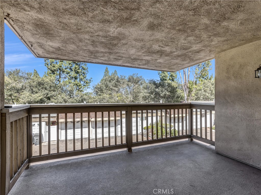 22496 Caminito Esteban, Laguna Hills CA 92653 - photo 13