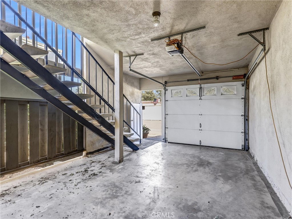 22496 Caminito Esteban, Laguna Hills CA 92653 - photo 14