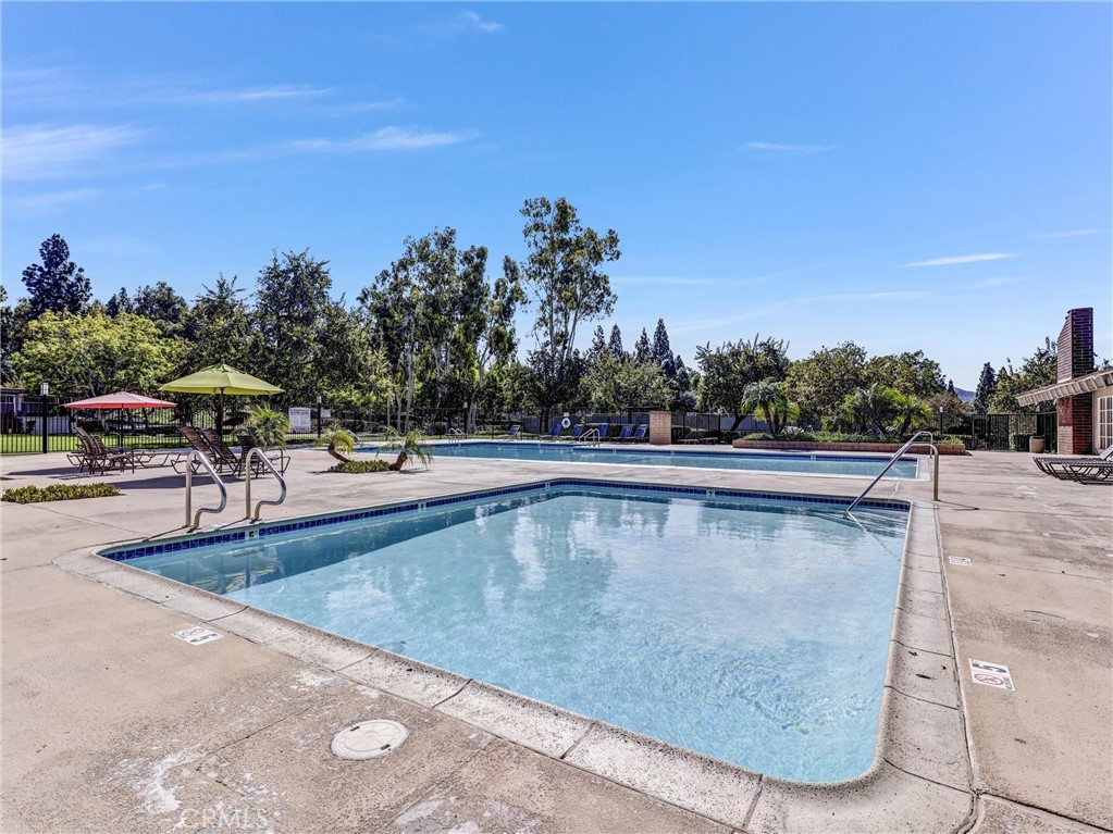 22496 Caminito Esteban, Laguna Hills CA 92653 - photo 17