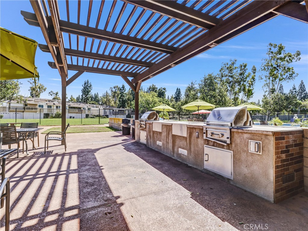 22496 Caminito Esteban, Laguna Hills CA 92653 - photo 21
