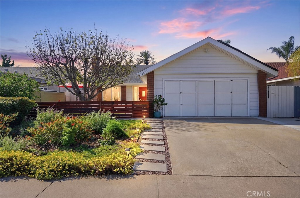 22552 Taranto, Laguna Hills CA 92653 - photo 1