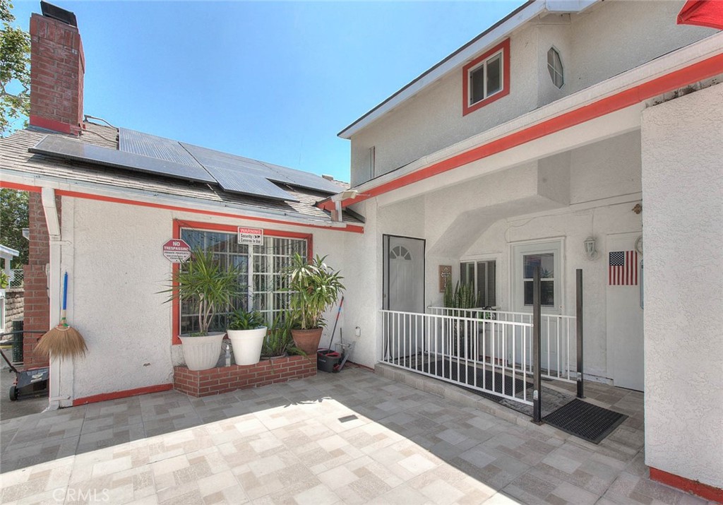front courtyard - 22676 Genova, Laguna Hills CA 92653 - photo 3