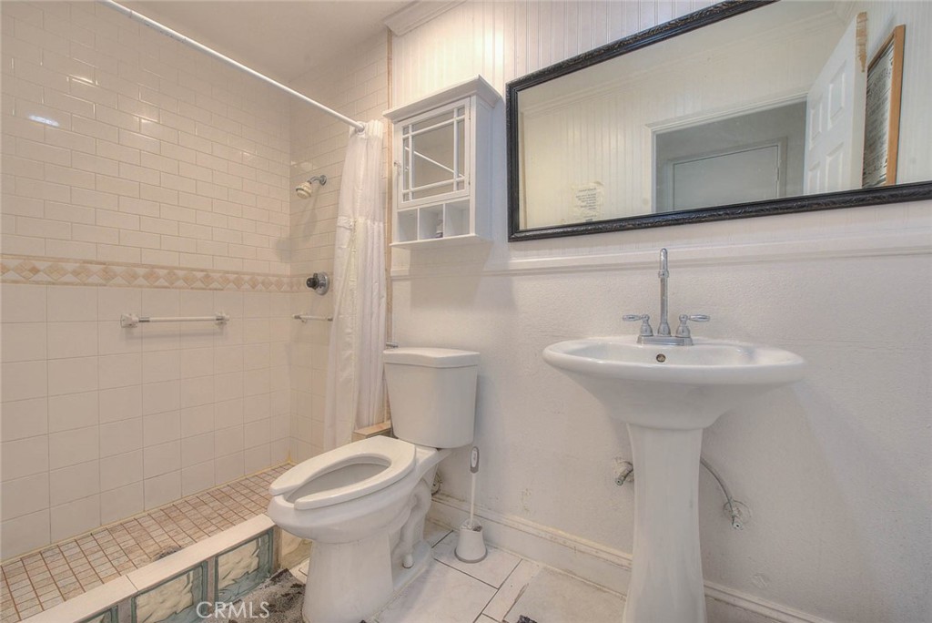 1st floor bth - 22676 Genova, Laguna Hills CA 92653 - photo 17